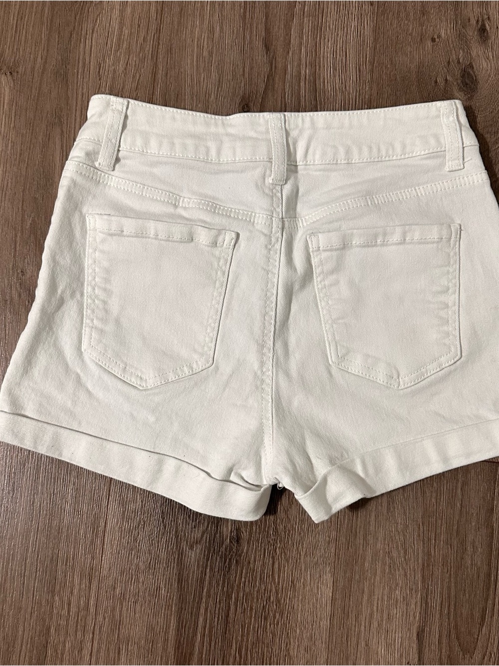 Shorts White High-Rise Denim Shorts Jean - Picture 3 of 5